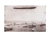 Zeppelin - B&W in the air Framed Print