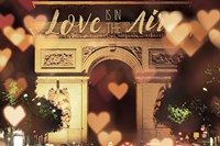 Love is in the Arc de Triomphe v2 Framed Print