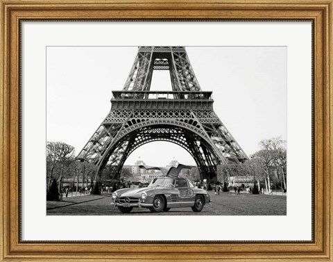 Framed Roadster Under the Eiffel Tower (BW) Print